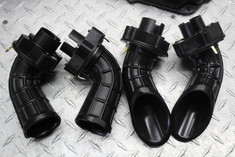 2007 年本田 ST1300 完整气箱带空气过滤器和空气乐趣(有视频) — 第 3/4 张图片