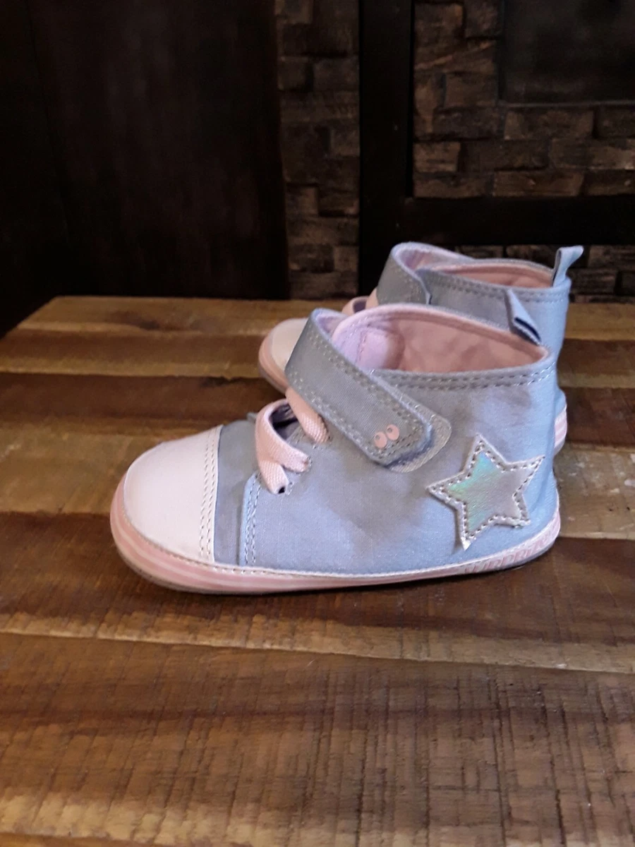 Surprise Stride Rite baby girl s Soft Sole Shoes Darla Blue pink