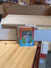 1975 Topps Baseball Single Cards. (331-660) Complete Your Set. EX-NM