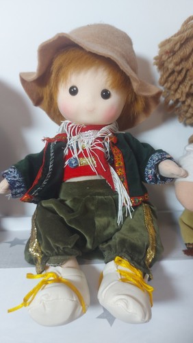 Bambole di pezza e Ceramica - Foto 22 di 24