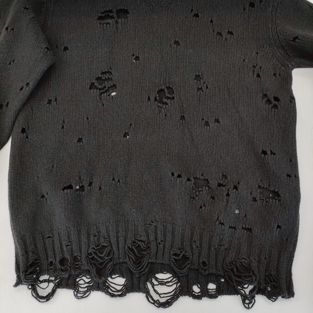TAKAHIRO MIYASHITA TheSoloist Vネックグランジセーター ニット 16AW ブラック タカヒロミヤシタザソロイスト 5-0113T F98830 TAKAHIRO MIYASHITA TheSoloist V-neck grunge Sweater knit