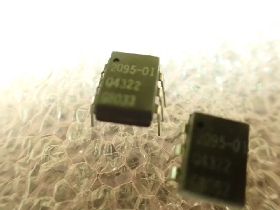 General Instruments Q4322 IC 2095-01 DIP6 (X2) 6-Pin Unit (2 Units) UK Stock - Image 2 of 3