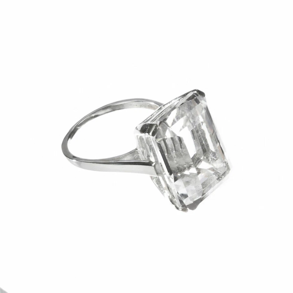 Anel de coquetel maciço de cristal de rocha corte esmeralda esterlina - Imagem 2 de 4