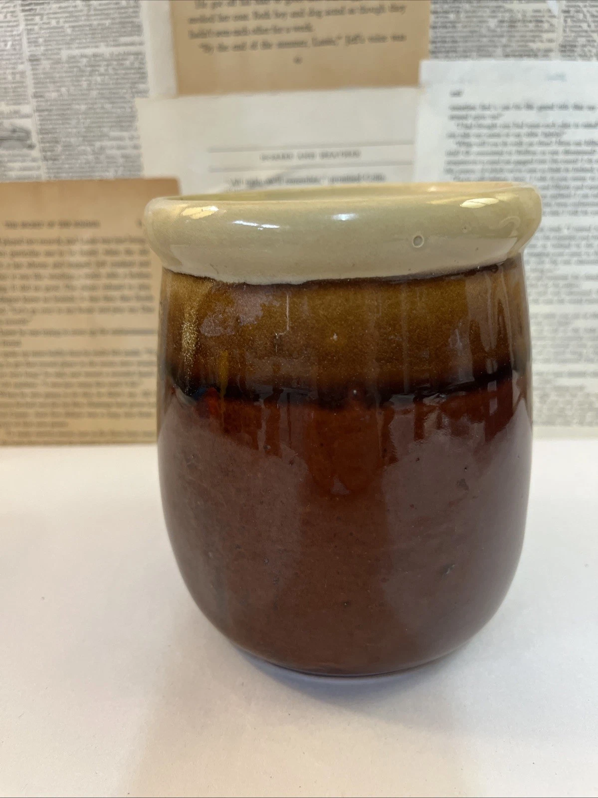 Brown Glaze Pottery Canister Without Lid