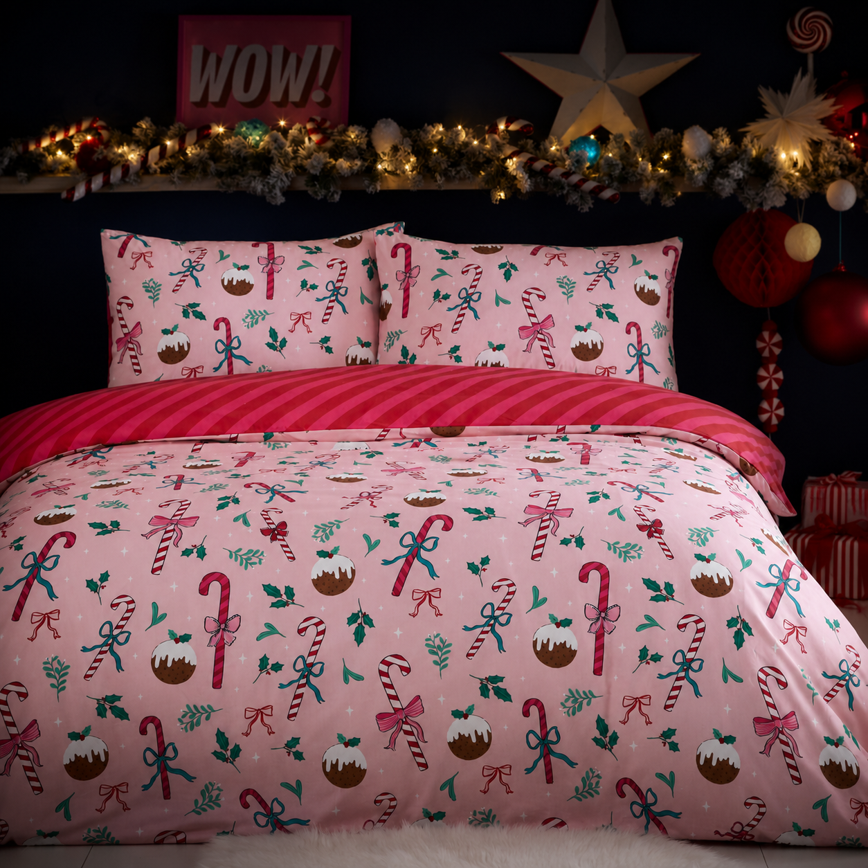 Fusion Festive Fancy Christmas Duvet Cover – Single Size 140x200cm – Reversible Pink Bedding with Candy Cane & Mistletoe Print – 1 Pillowcase – Soft Cotton Blend - Image 2