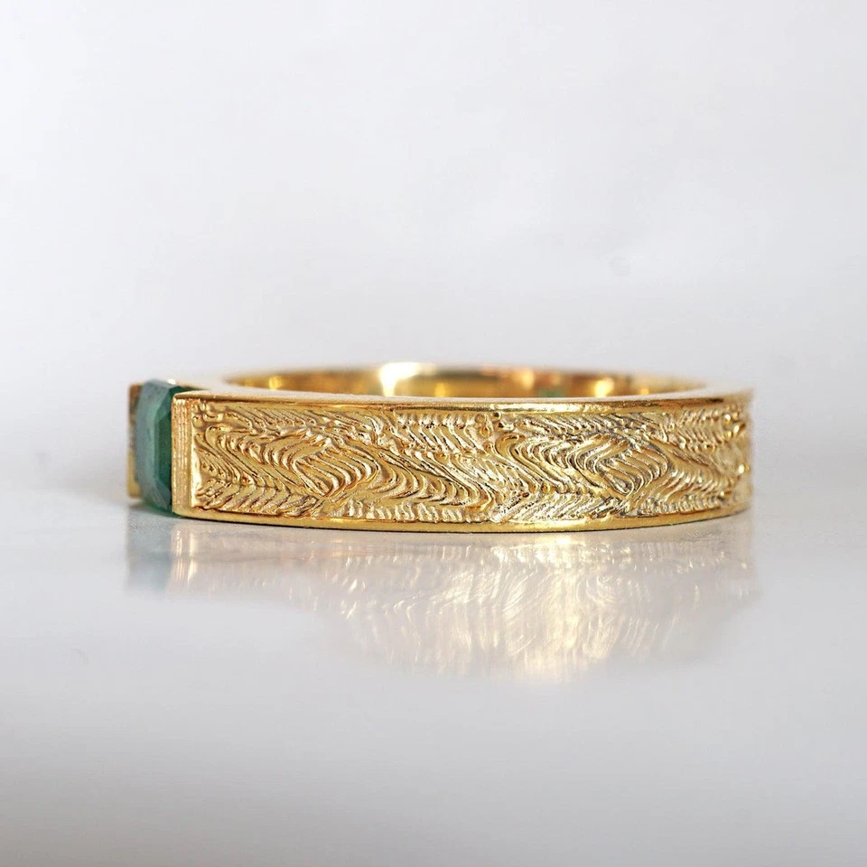 Anillo de piedra lunar natural enchapado en oro de plata de ley 925 anillo hecho a mano para hombre Foto 3 de 4