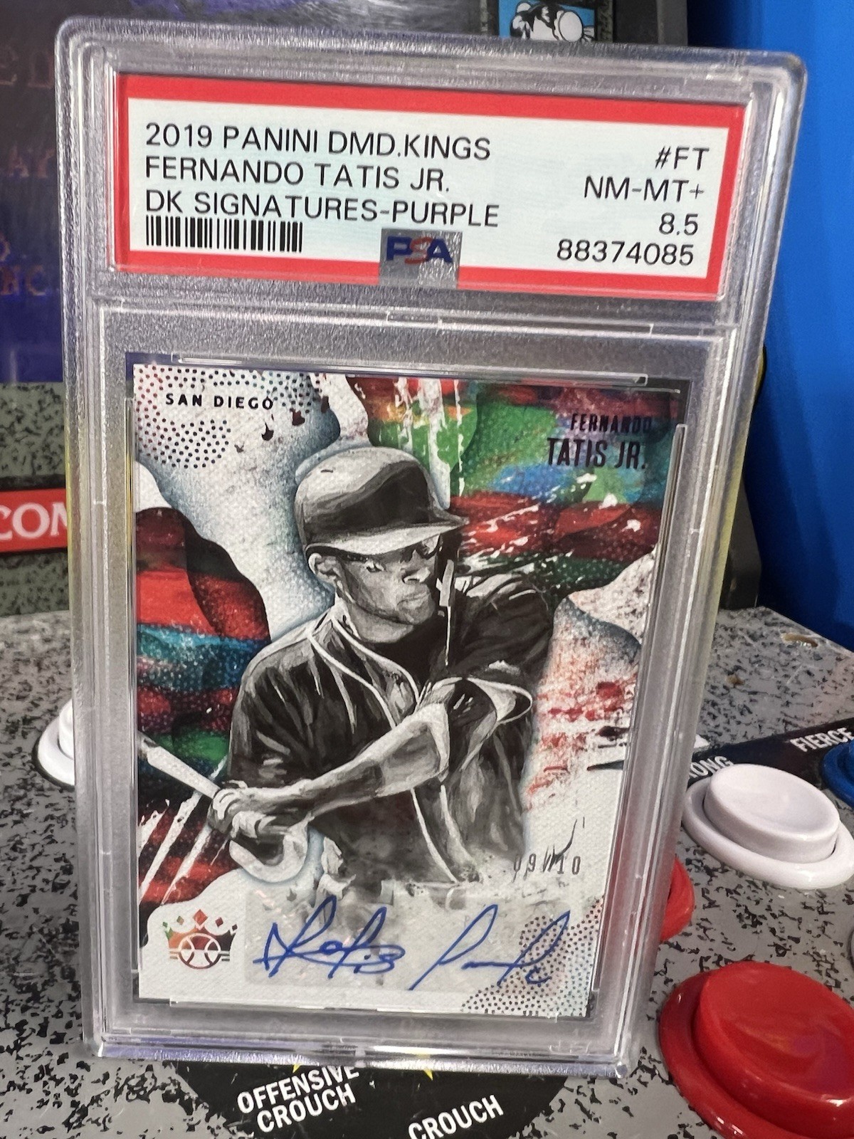 2019 Panini Diamond Kings Fernando Tatis Jr. DK Sig RC Auto Purple /10 PSA 8.5 view 4