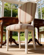 Set of six upholstered dining chair chairs in beautiful condition ￼