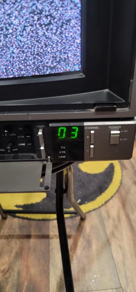 Sony CVM-1270 Trinitron Color Receiver Monitor CRT Tested Works Rare  - Image 4 of 4