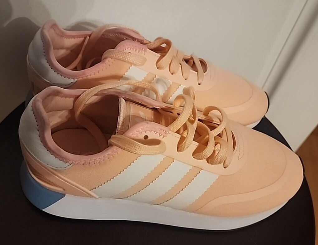 adidas gazelle silver green womens adidas Originals Samba OG White/Lucid Pink/Gum Toddler Girls' Shoes, Size: 9