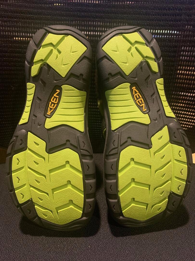 Sandali impermeabili KEEN unisex per bambini grandi US 6 Newport H2 nero lime verde 1009965