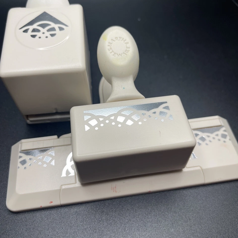 Martha Stewart Swirling Lace Paper Punch Border & Corner EUC - Image 2 of 4