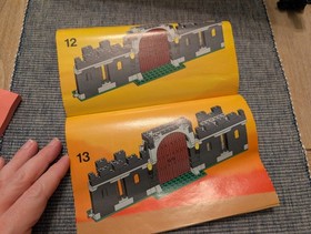 LEGO Castle Set 6059 Knight's Stronghold 100% Complete with box and Instructions