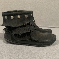 Minnetonka Women's Size 9 Black Suede Fringe Ankle Boots Moccasin Style