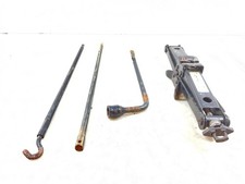 Jeep Jk Wrangler Oem Rear Spare Tire Jack With Tools Assembly 2007-2017 033332
