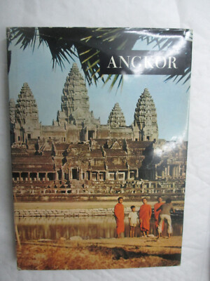 Wening ''Angkor Die Stadt der Tempel im Wald gefunden'' /Silva Verlag 1965