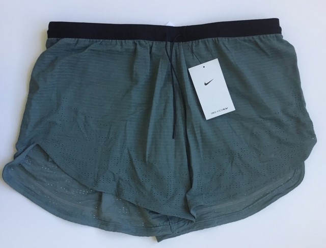 Nike Men's Dri-FIT Run Division 