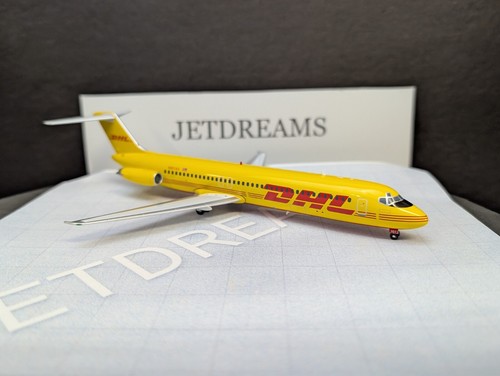 1/200 DHL / ABX AIR DOUGLAS CORP. DC-9-41 2003'S COLORS N951AX INFLIGHT 200 - Picture 4 of 9