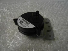 SOURCE 1 AIR PRESSURE SWITCH 2895-3251, 0.17PR, S1-2895-3251