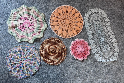 Lot of 6~ Vintage ~ Colorful ~ Crochet ~ Multi-Pattern ~ Doilies ~ Sm-Lg 6"-17" - Picture 1 of 4