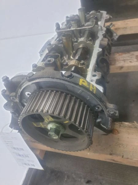 00 01 02 03 04 TOYOTA TUNDRA LIMITED 4.7L PASSENGER RIGHT CYLINDER HEAD 2UZFE - Image 2 of 4