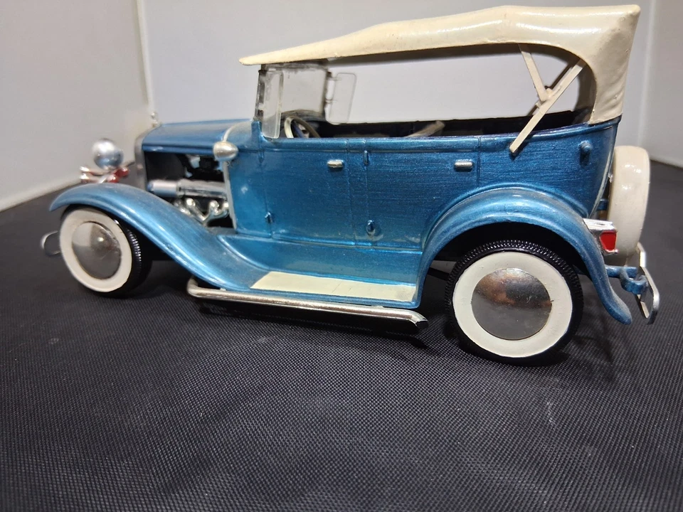 1:24 Vintage  Monogram 1930 Ford Phaeton cool hot rod survivor Blue Baby - Image 4 of 4