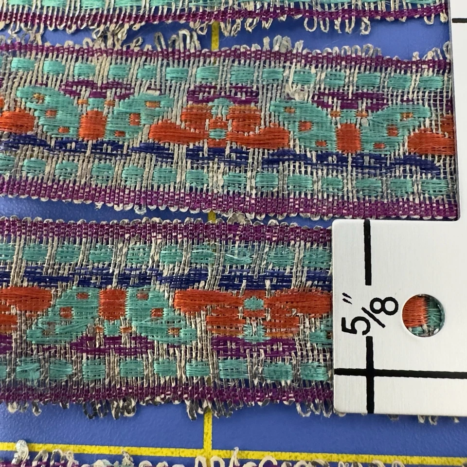 "Antigua cinta de seda metálica tejida a mano verde azulado y motivo de mariposa roja 180"" por 5/8""��" Foto 2 de 4