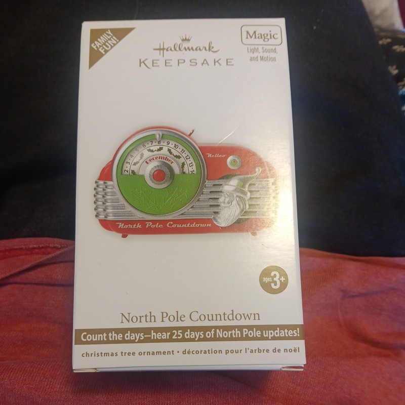 2012 Hallmark North Pole Countdown Magic Christmas Keepsake Ornament 
