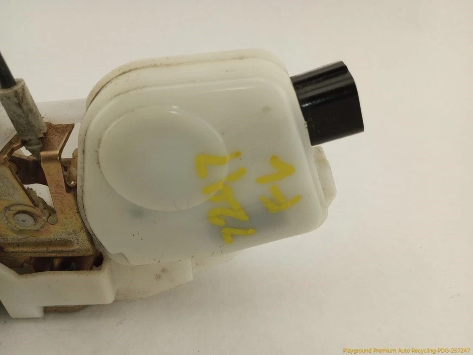 Actuador de cierre de cerradura de puerta delantera izquierda conductor Mitsubishi Eclipse Spyder 2001-2005  Foto 3 de 4