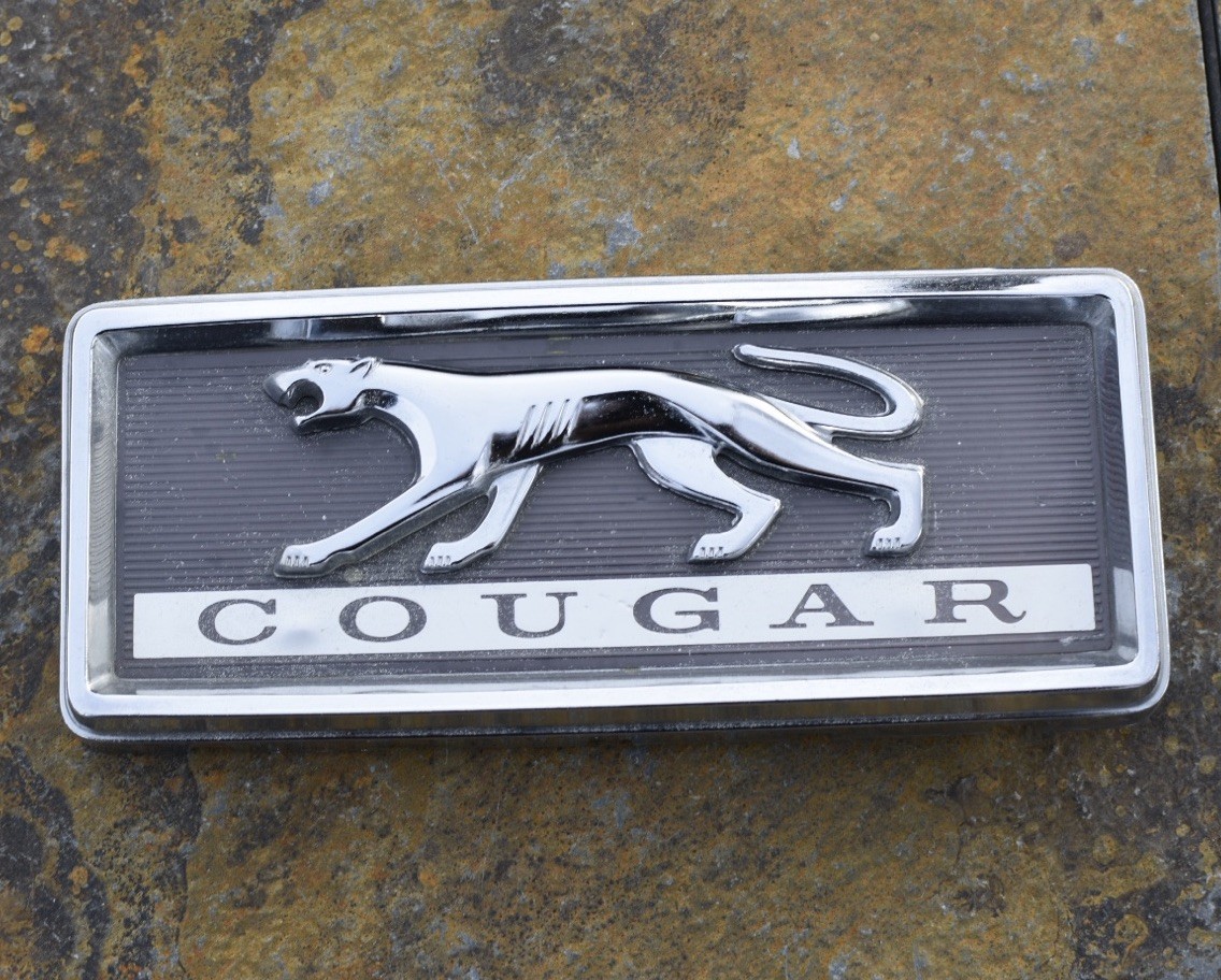 VTG 1967 Mercury Cougar Emblem Part # C7WB-13B000, OEM thumbnail 2