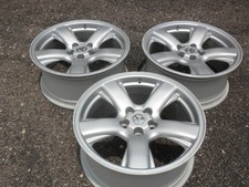 one 18" Toyota Tacoma 2WD Rim 18 inches Toyota Tacoma two wheel drive wheel orig
