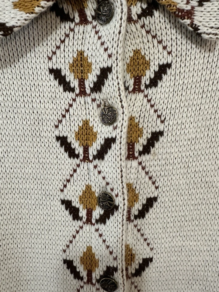 70s 80s Cream-Brown-Rust Tulips Knitted Shawl Poncho Cape JCPenney Hippie VTG - Image 3 of 4