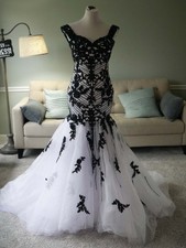 White Lace Wedding Dresses Mermaid Sweetheart Black Applique Tulle Ball Gowns