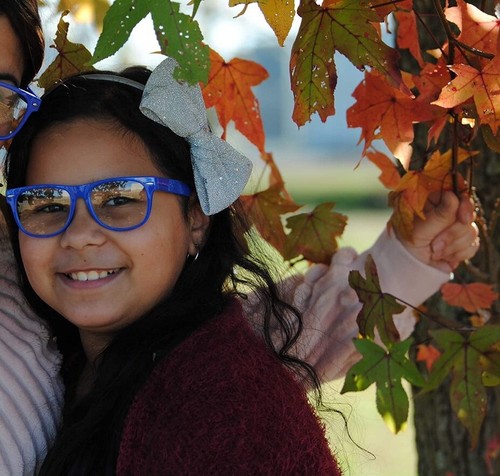 KIDS GLASSES BLUE CLEAR LENS PROTECT CHILD'S EYES FROM UVB UVA WITH POUCH - Picture 5 of 8