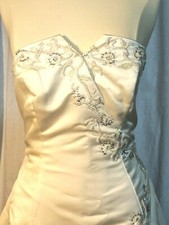 Alfred Angelo Size 10 Ivory White WEDDING GOWN Cinch Waist Tie Back Beaded Train