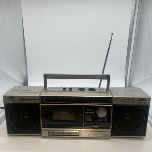 Aiwa CS 240 Vintage Boombox - READ DESCRIPTION Free Shipping
