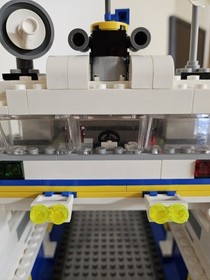 Lego 4997 3 in 1 pre-owned Manuals for 3 builds, no box, minor substitutions