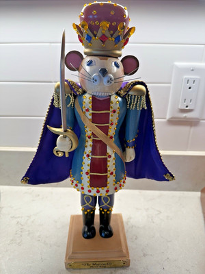 Kurt Adler  The Mouse King Nutcracker Steinbach Look 14-15'' Tall Missing 1 stone