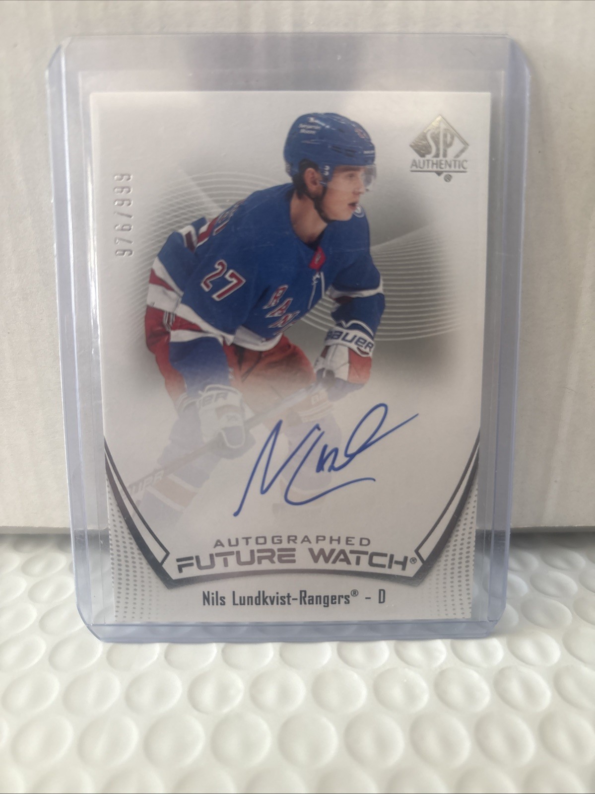 2021-22 SP Authentic Future Watch Auto Nils Lundkvist /999 #141 Rookie RC