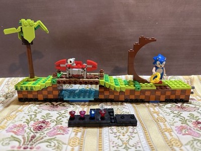 LEGO Ideas 21331 Sonic the Hedgehog Green Hill Zone Replacement Parts Incomplete