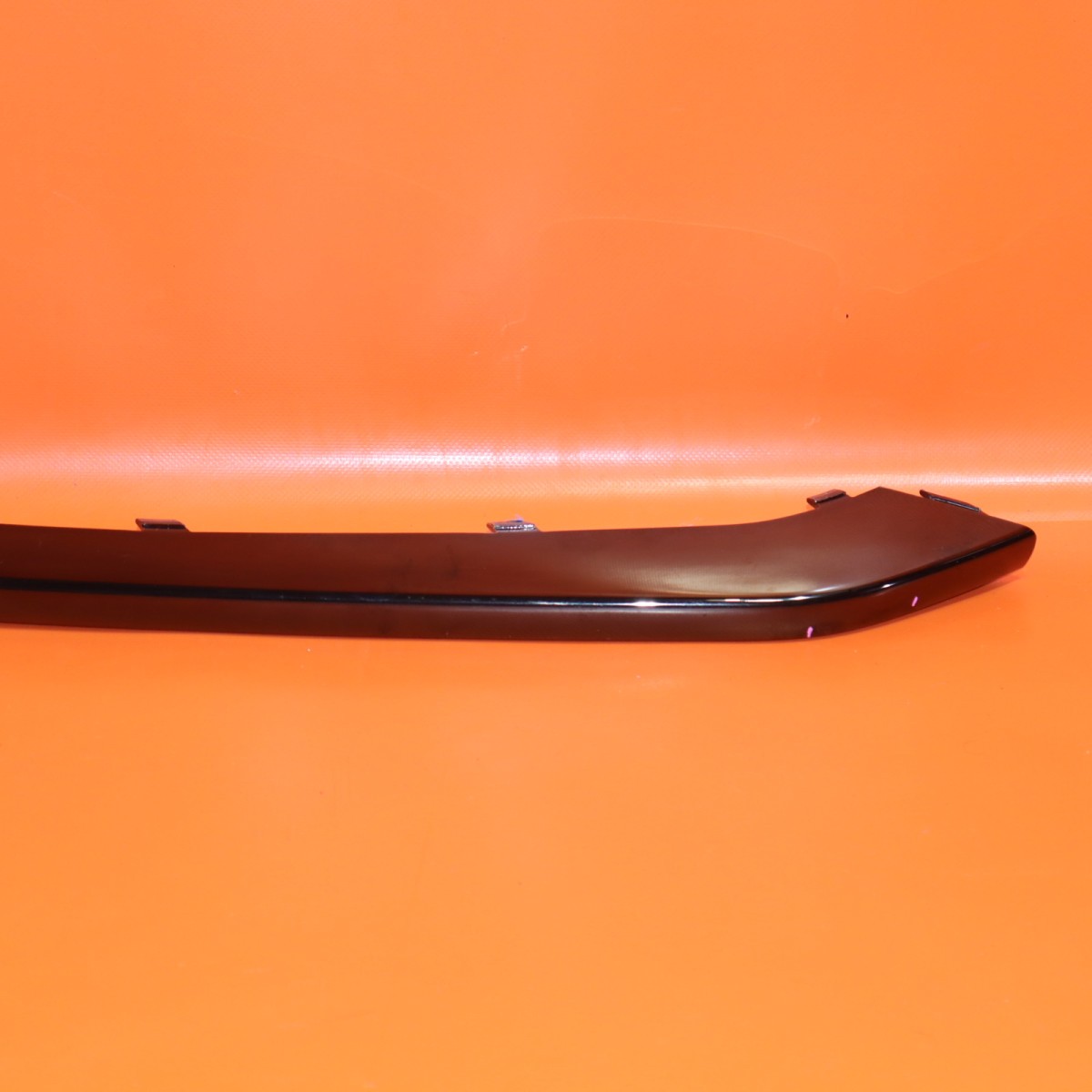 ROLLS ROYCE CULLINAN FRONT BUMPER TRIM RIGHT 2017-2021 2022 2023 51117448914 OEM