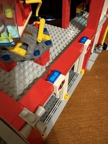 LEGO CITY: Fire Station (60004)