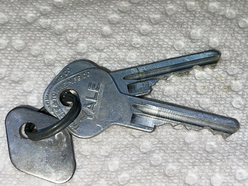 1959 Plymouth перчаточный ящик замок w_2 ключи DeSoto Dodge MOPAR новый из старых запасов - Изображение 4 из 4