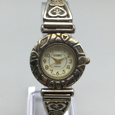 Vintage Gitano Womens 28mm Watch Silver Tone Heart Stretch New Battery