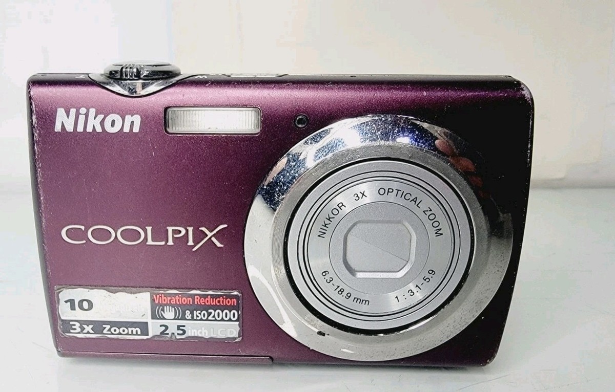 Nikon COOLPIX S220 Digital Camera Purple Plum 10MP Parts/Repair AS