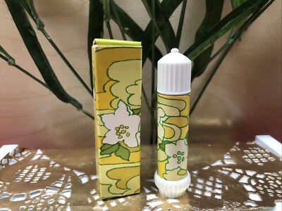 Vintage Avon LEMON VELVET PERFUMED DEMISTIK