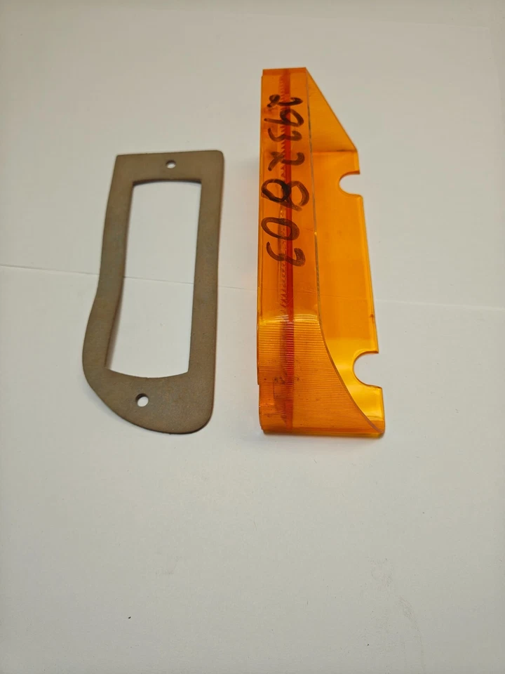 Plymouth Fury I Fury II III 1969 luz de estacionamiento lámpara lente con junta 2932803 nuevo de stock Foto 3 de 4