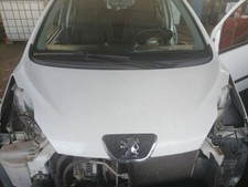 Capot Peugeot 107