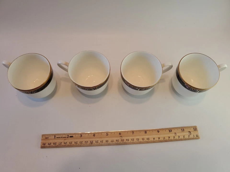 Té/café Mikasa 3"x3" 6 oz. Juego de 4 tazas Royal Glimmer CAG II USADAS EN EXCELENTE ESTADO Foto 3 de 4