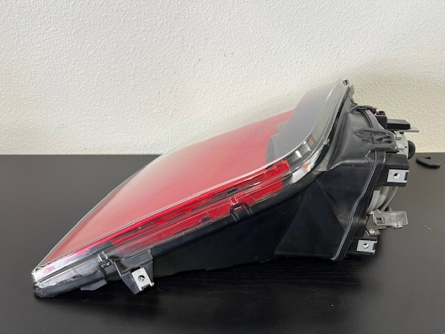 Ferrari 550 Maranello Headlight Right USED  OEM 60952860D
